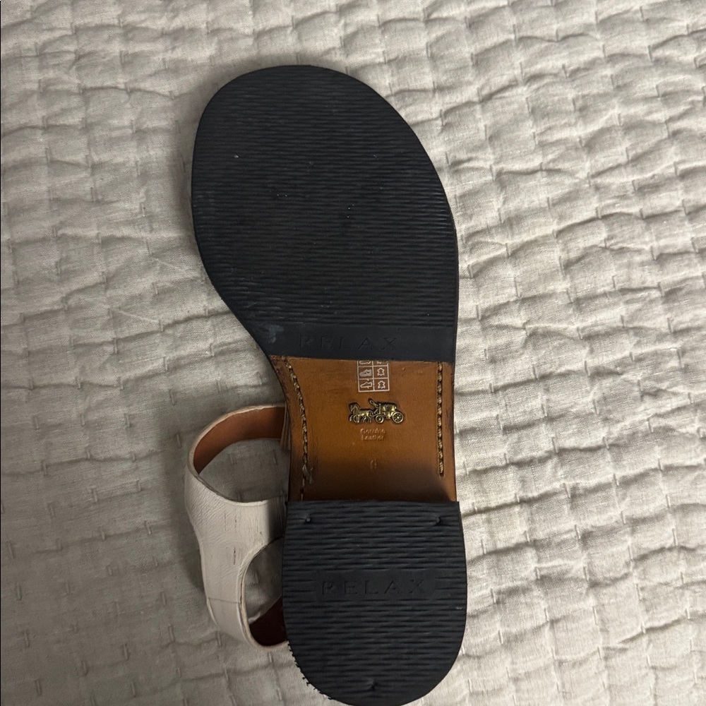 Coach Tea Rose sandals - Picture 3 of 3